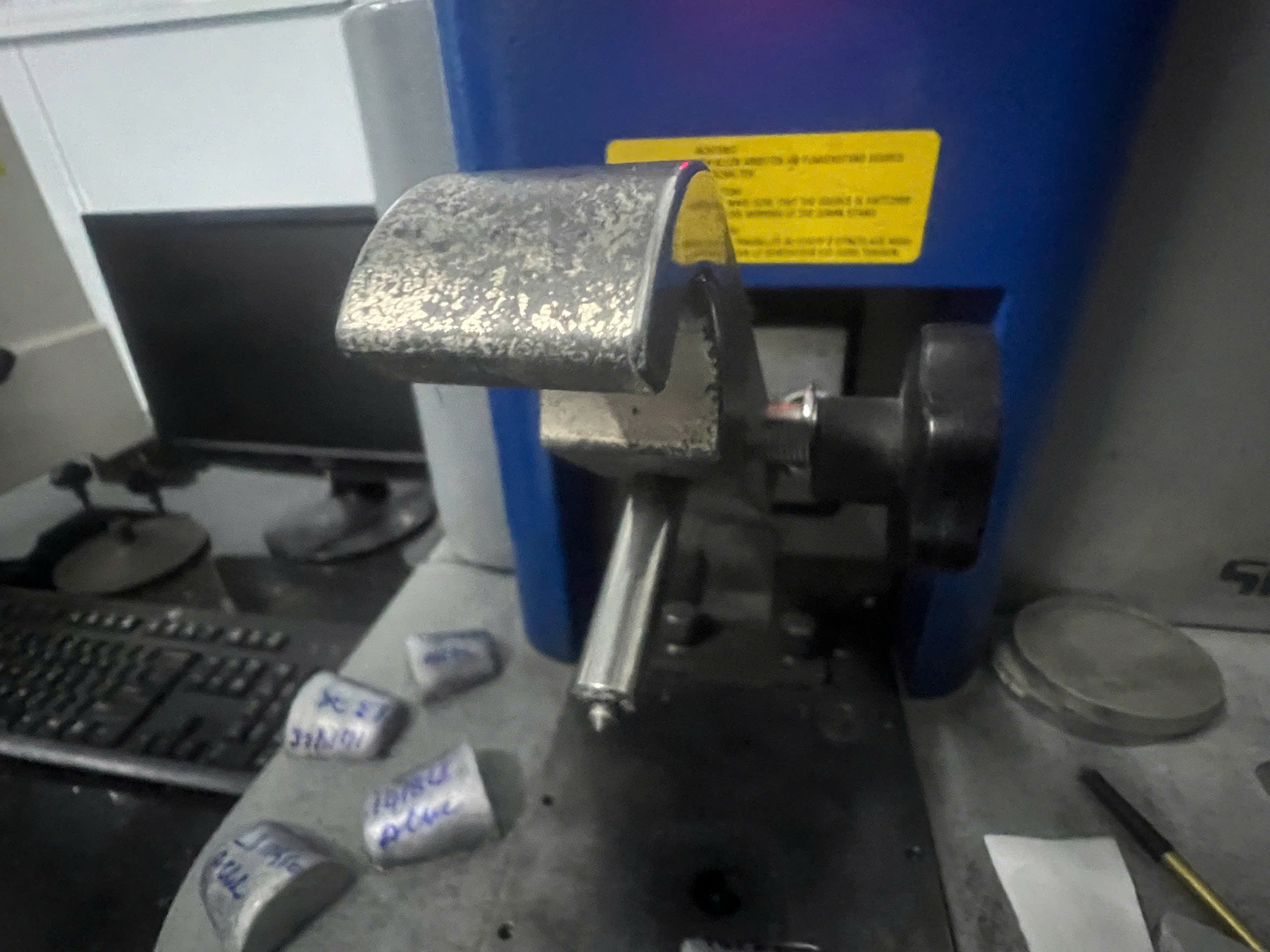 Optical Emission Spectrometer 2.jpg